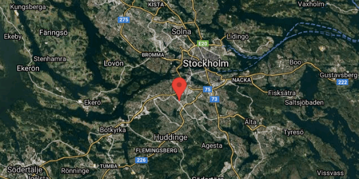 3a med stort kok och stor uteplats samt 2 badrum map
