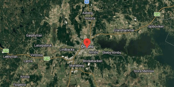 fin 35 rum centralt i orebro i gammal stil id us 29636 rn 41088 map