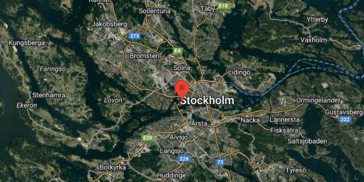 fin tvaa med balkong hogst upp map
