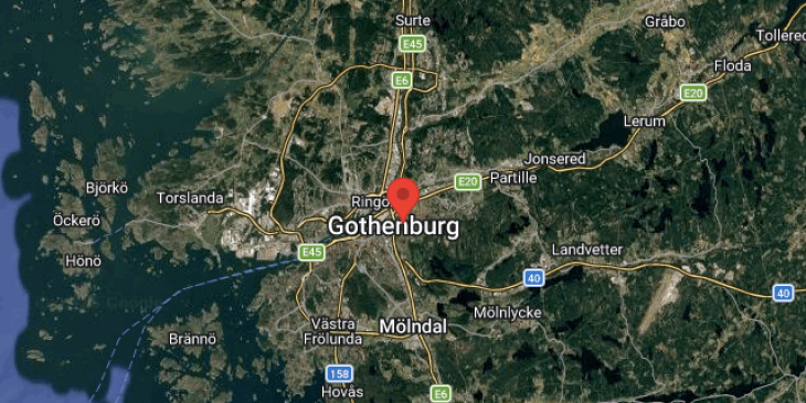 ljus och frasch 2a med balkong mitt i lunden id us 18782 rn 86156 map